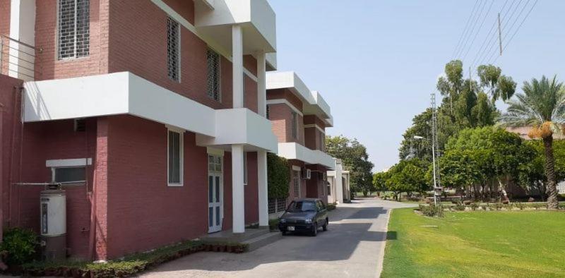 University Guest House, The Islamia University Of Bahawlpur Bahawalpur Eksteriør billede